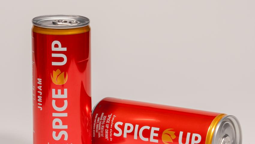 Spice Up Red Can